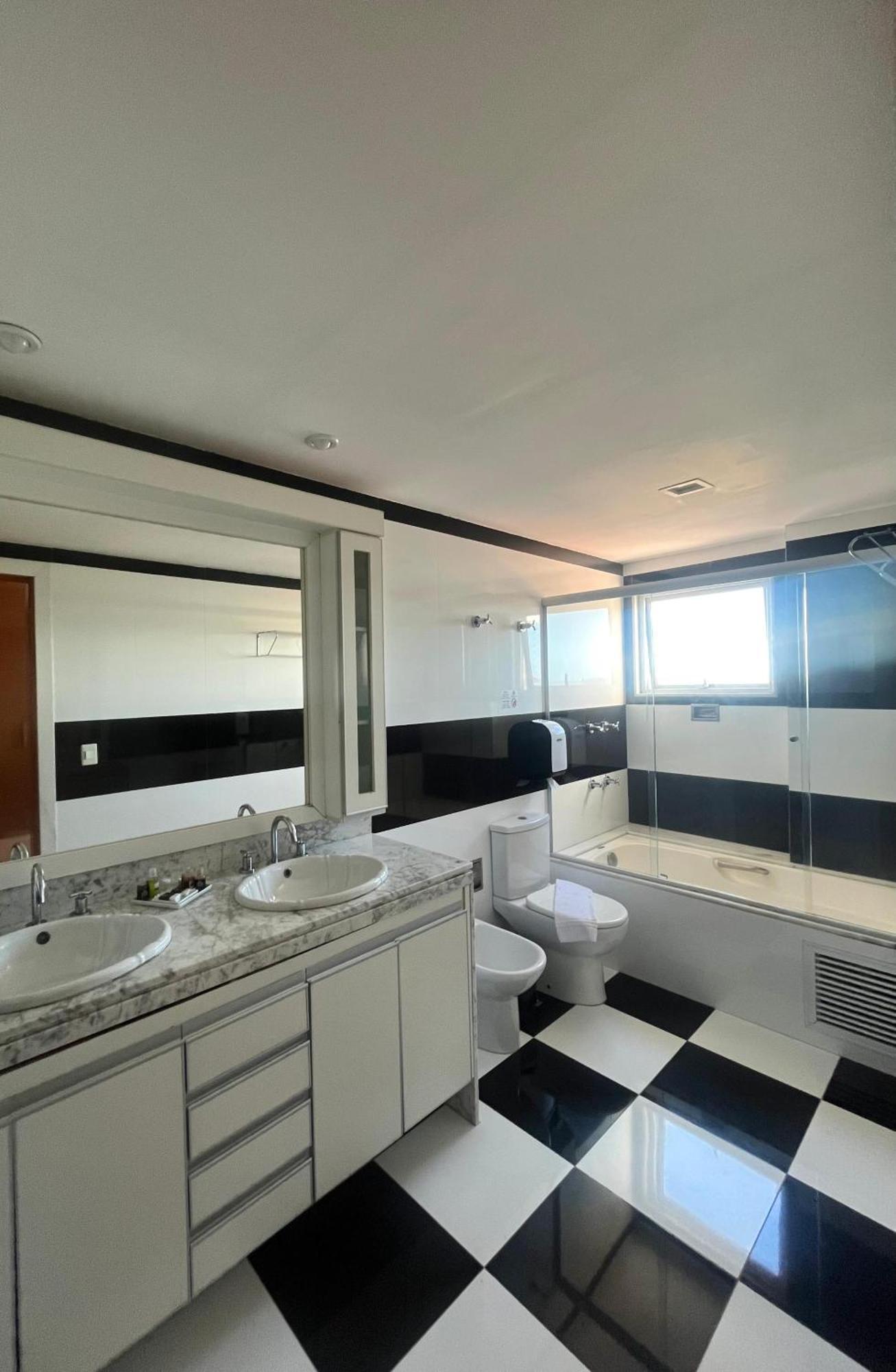 Royal Urban Macae Hotel Eksteriør bilde